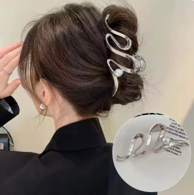 Auvella Sculpted Wave Hair Claw