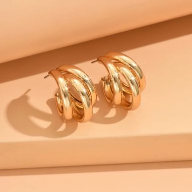 Auvella Twisted Gold Hoop Earrings