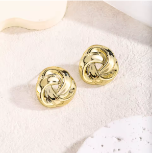 Auvella Golden Embrace Stud Earrings